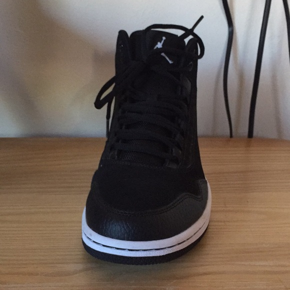 jordan executive men's shoe